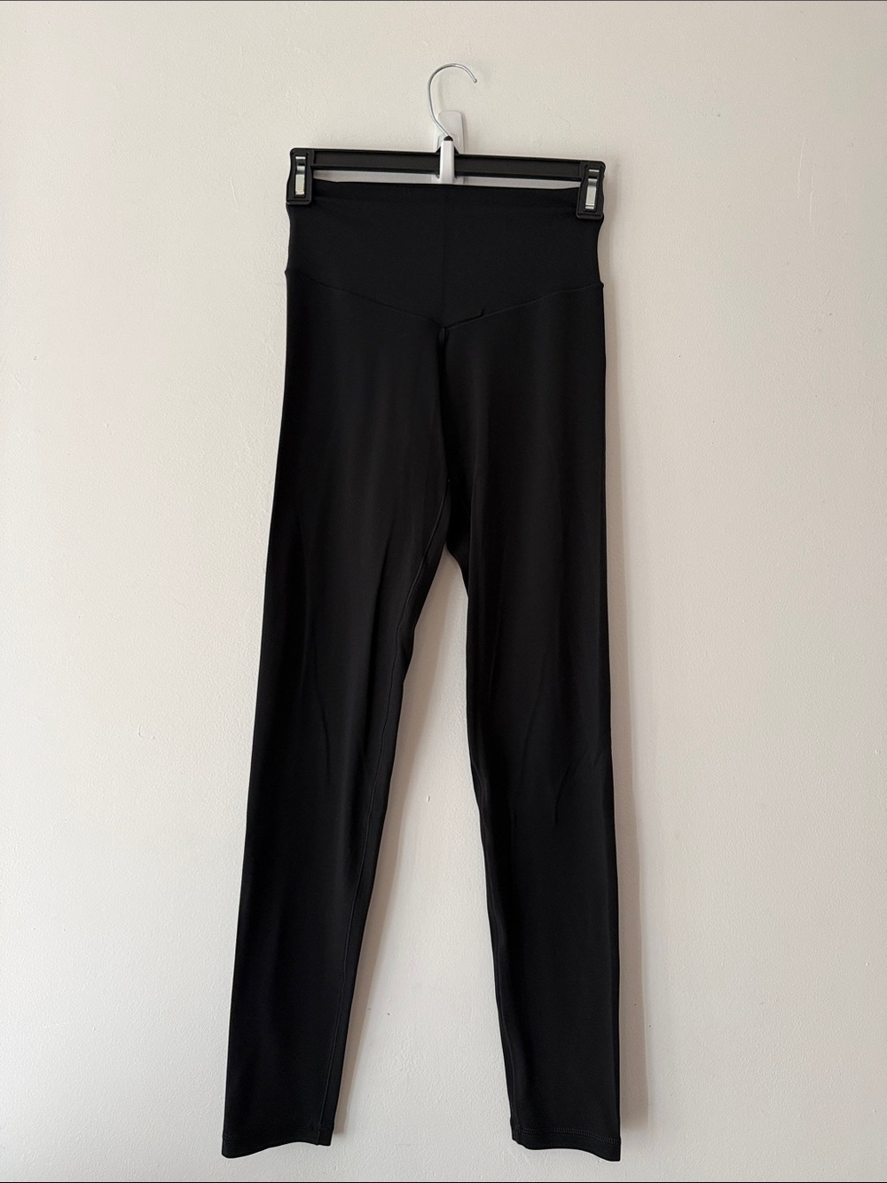 Aerie Offline Black Women's Leggings
Small